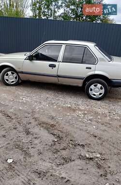 Седан Opel Ascona 1987 в Вінниці