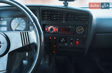 Седан Opel Ascona 1983 в 