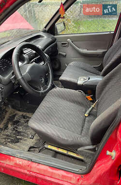 Седан Opel Ascona 1985 в Івано-Франківську