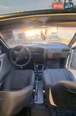 Хетчбек Opel Ascona 1987 в 