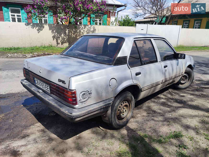 Седан Opel Ascona 1986 в Нежине