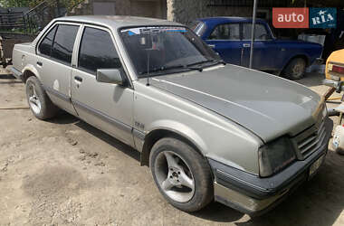 Седан Opel Ascona 1987 в 