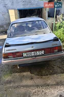 Седан Opel Ascona 1986 в Самборе