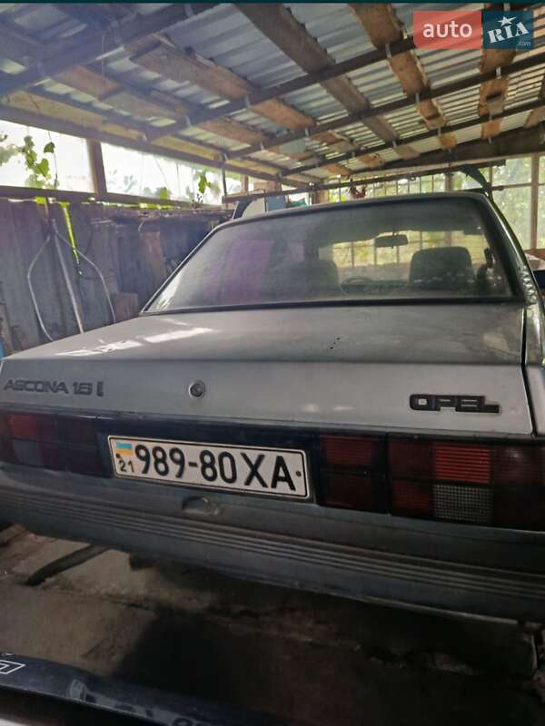 Хэтчбек Opel Ascona 1988 в Балаклее