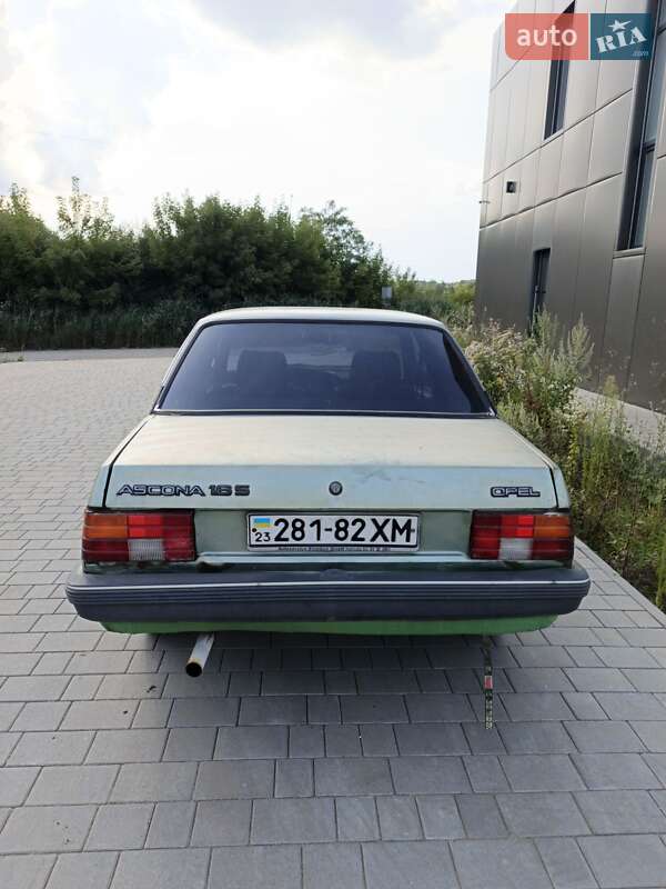 Седан Opel Ascona 1981 в Хмельницькому