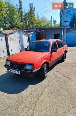 Хэтчбек Opel Ascona 1983 в Николаеве