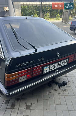 Хэтчбек Opel Ascona 1986 в 