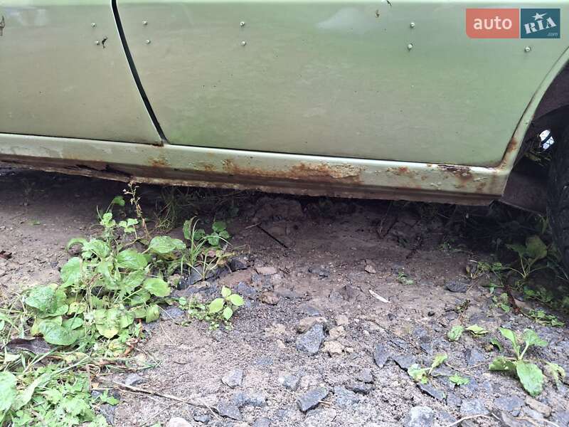 Седан Opel Ascona 1984 в Ровно