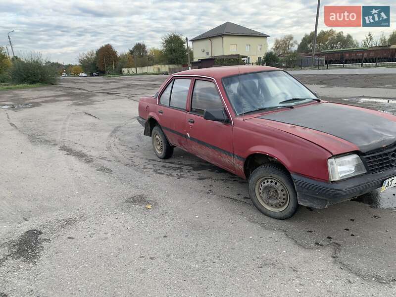 Седан Opel Ascona 1987 в Калуші