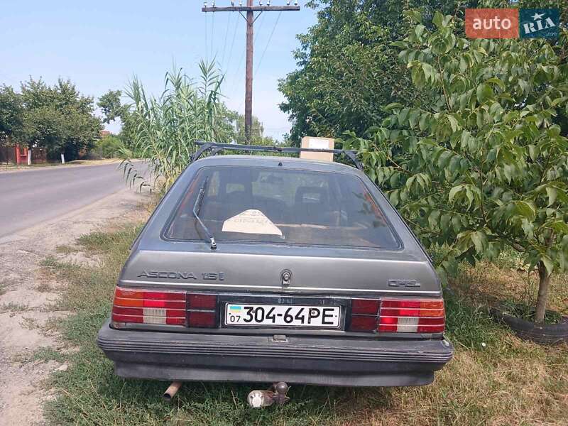Хэтчбек Opel Ascona 1988 в Виноградове фото 2 Хэтчбек Opel Ascona 1988 в Виноградове
