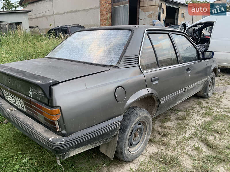 Седан Opel Ascona 1986 в Монастириській фото 4 Седан Opel Ascona 1986 в Монастириській