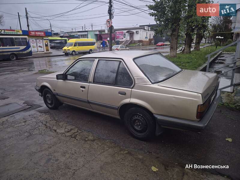 Седан Opel Ascona 1987 в Вознесенске фото Седан Opel Ascona 1987 в Вознесенске