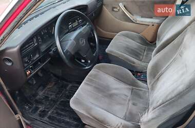 Седан Opel Ascona 1987 в Ізмаїлі