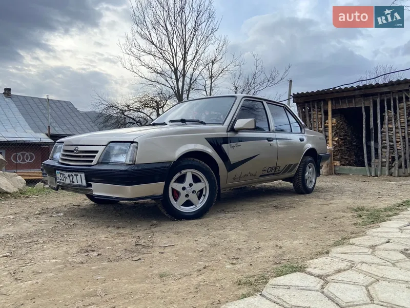 Opel Ascona 1988