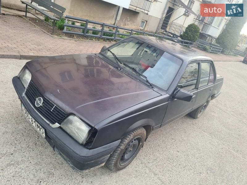 Седан Opel Ascona 1988 в Коломые фото 9 Седан Opel Ascona 1988 в Коломые