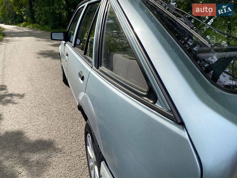 Хэтчбек Opel Ascona 1987 в Житомире