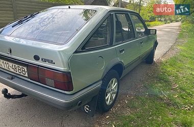 Хэтчбек Opel Ascona 1987 в Житомире