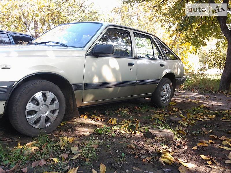 Хэтчбек Opel Ascona 1988 в Кривом Роге