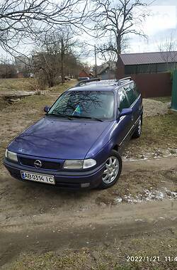 Универсал Opel Astra F 1995 в Могилев-Подольске