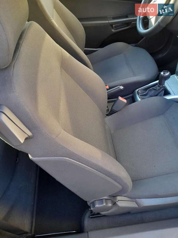 Хетчбек Opel Astra GTC 2009 в Стрию