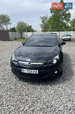 Opel Astra GTC 2013