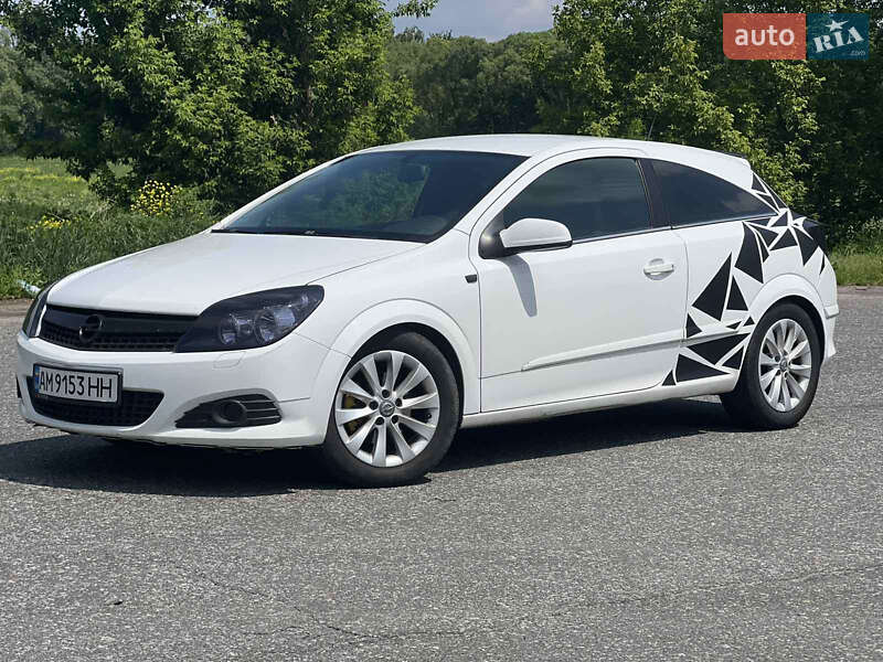 Хэтчбек Opel Astra GTC 2009 в Бердичеве