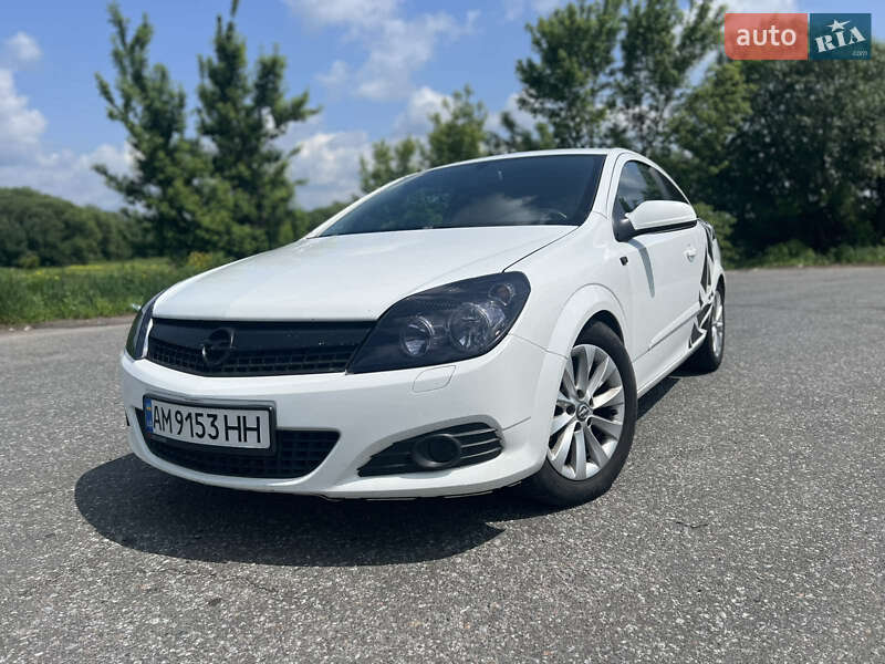 Хэтчбек Opel Astra GTC 2009 в Бердичеве