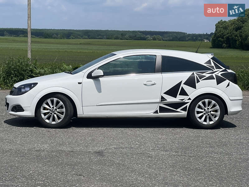 Хэтчбек Opel Astra GTC 2009 в Бердичеве