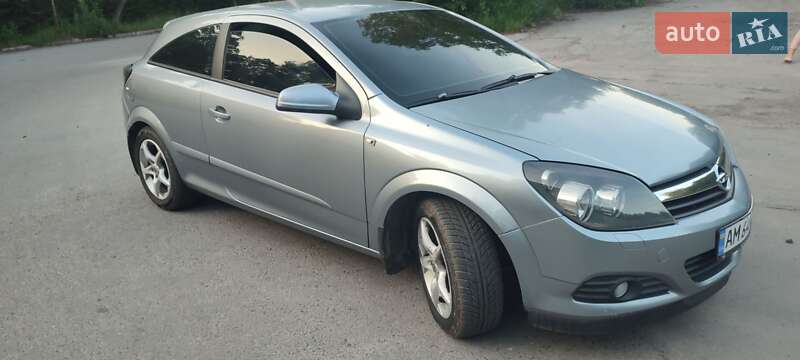 Opel Astra GTC 2006