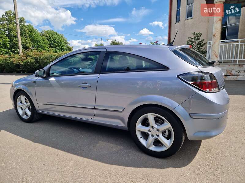 Хетчбек Opel Astra GTC 2006 в Тернополі