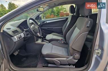 Хэтчбек Opel Astra GTC 2006 в 