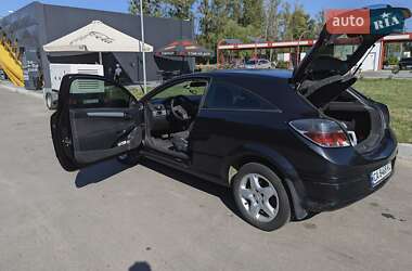 Хэтчбек Opel Astra GTC 2007 в 