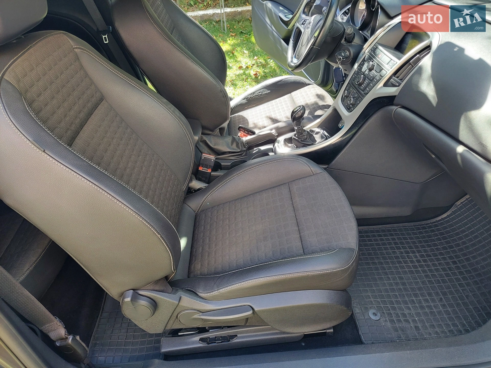 2012 Opel Astra - мініатюра 19