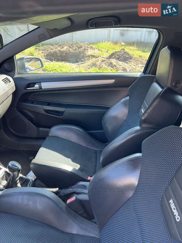 Хэтчбек Opel Astra GTC 2006 в Одессе