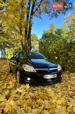 Купе Opel Astra GTC 2007 в Сумах