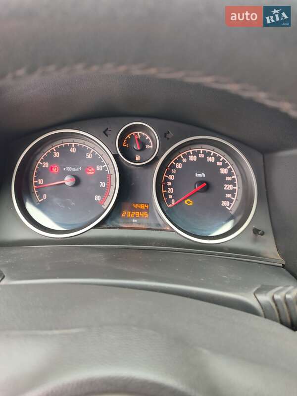 Хэтчбек Opel Astra GTC 2008 в Гребенке фото 11 Хэтчбек Opel Astra GTC 2008 в Гребенке