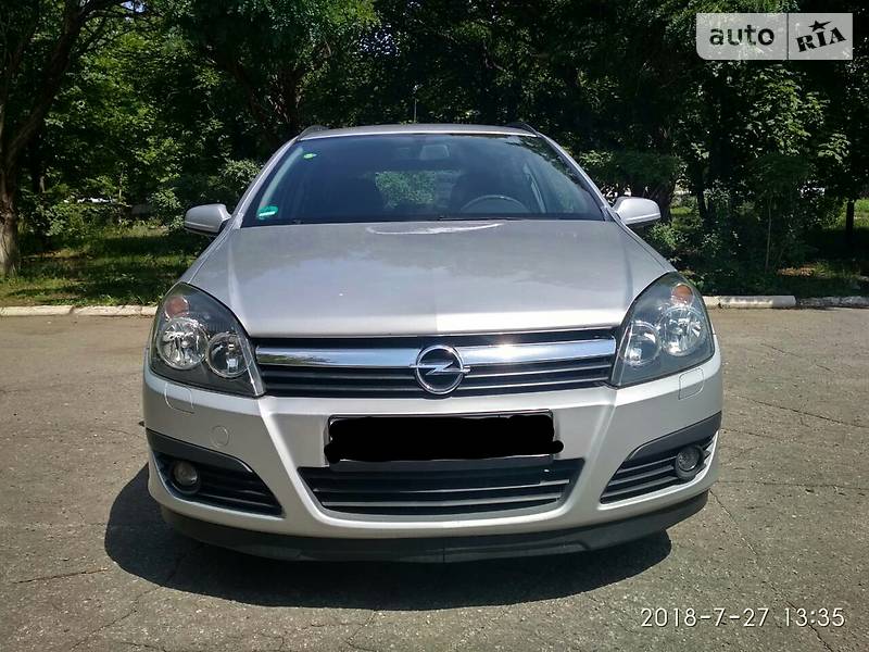 Opel Astra H 1.9 CDTI