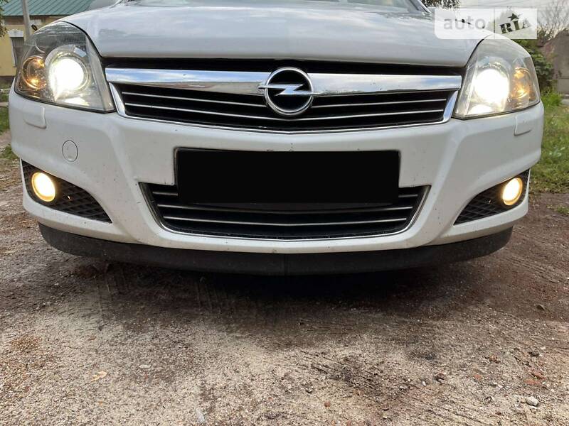 Opel Astra H