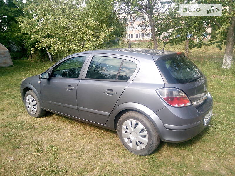 Opel Astra H