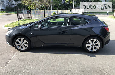 Opel Astra J 2013 Opel Astra J 2013