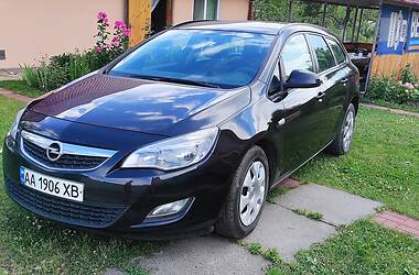 Opel Astra J EcoFlex 2011 Opel Astra J EcoFlex 2011