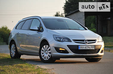 Opel Astra J 2014 Opel Astra J 2014