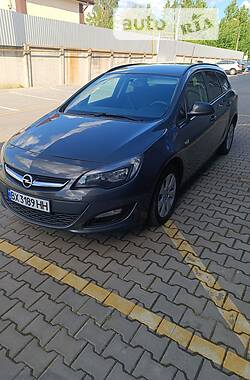 Универсал Opel Astra J 2014 в Хмельницком