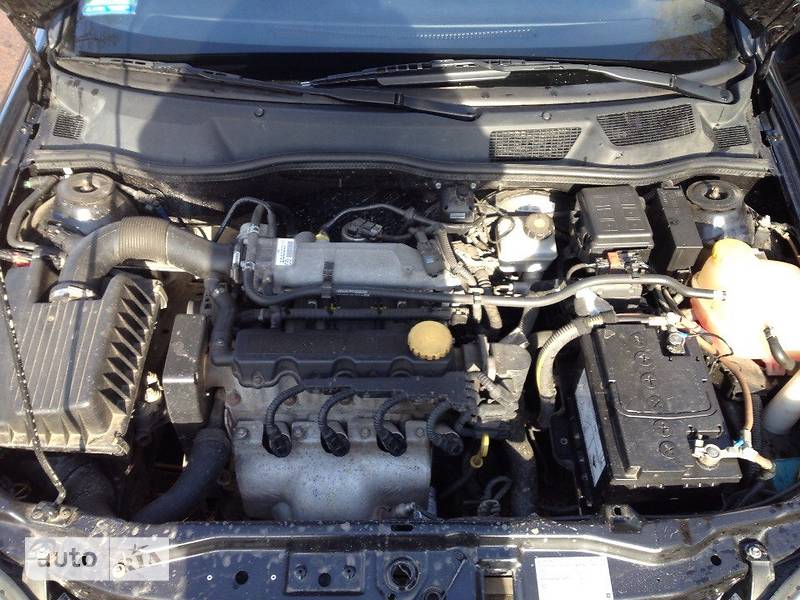 Седан Opel Astra 2006 в Калуше