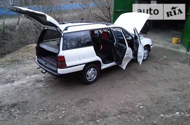 Универсал Opel Astra 1994 в Чорткове