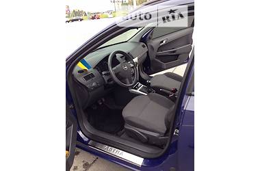 Opel Astra 2010