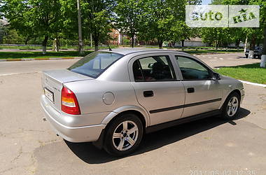 Седан Opel Astra 2000 в Подольске