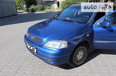 Седан Opel Astra 2002 в Маріуполі