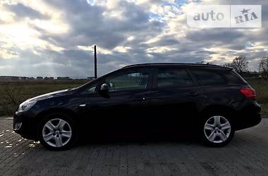  Opel Astra 2011 в Стрые