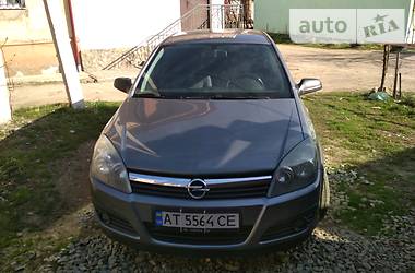 Хетчбек Opel Astra 2006 в Коломиї